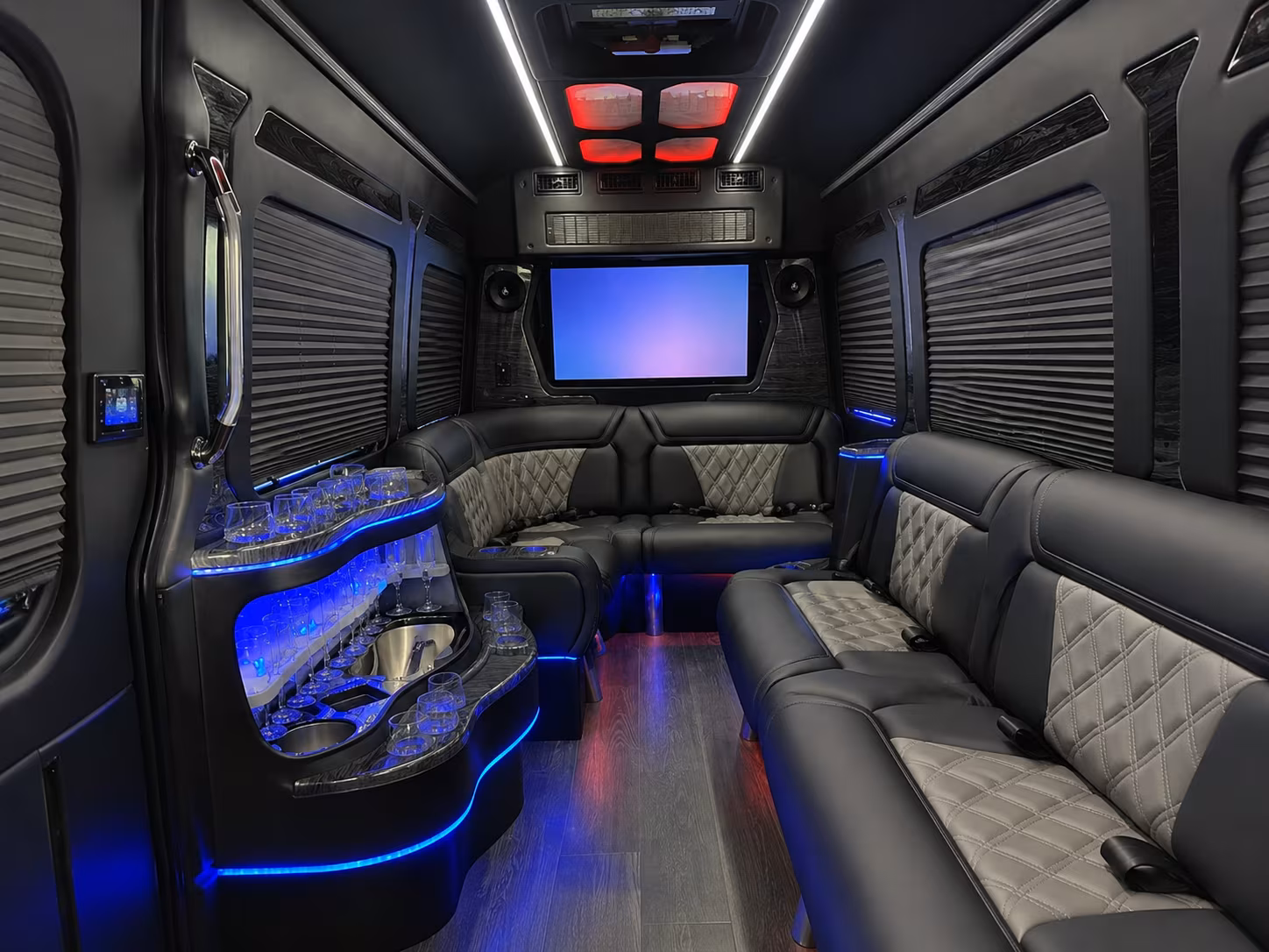 Rent a Bus to Orlando International Airport