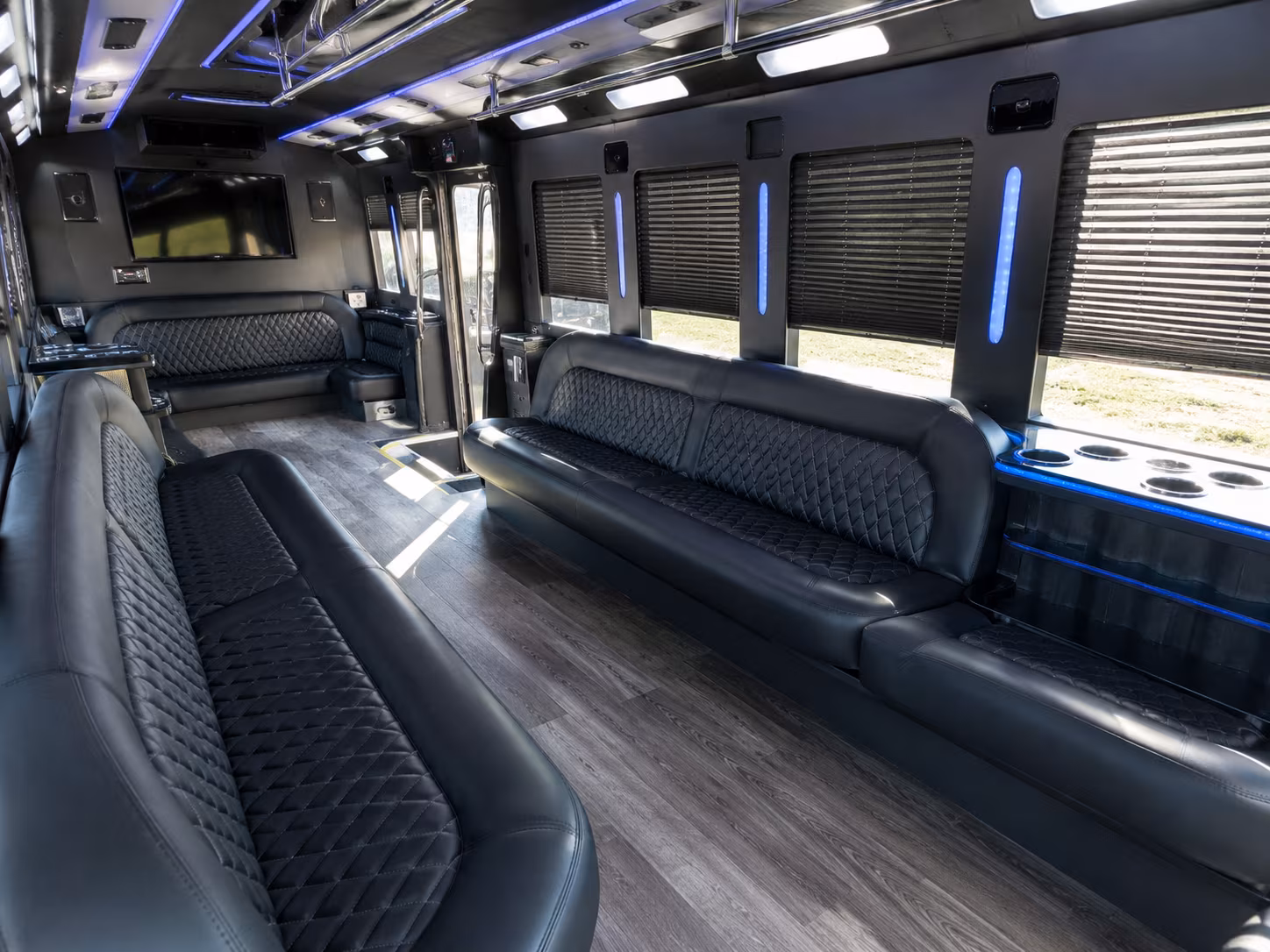 Lakeland Birthday, Sweet 16, & Quinceañera Party Bus Rentals