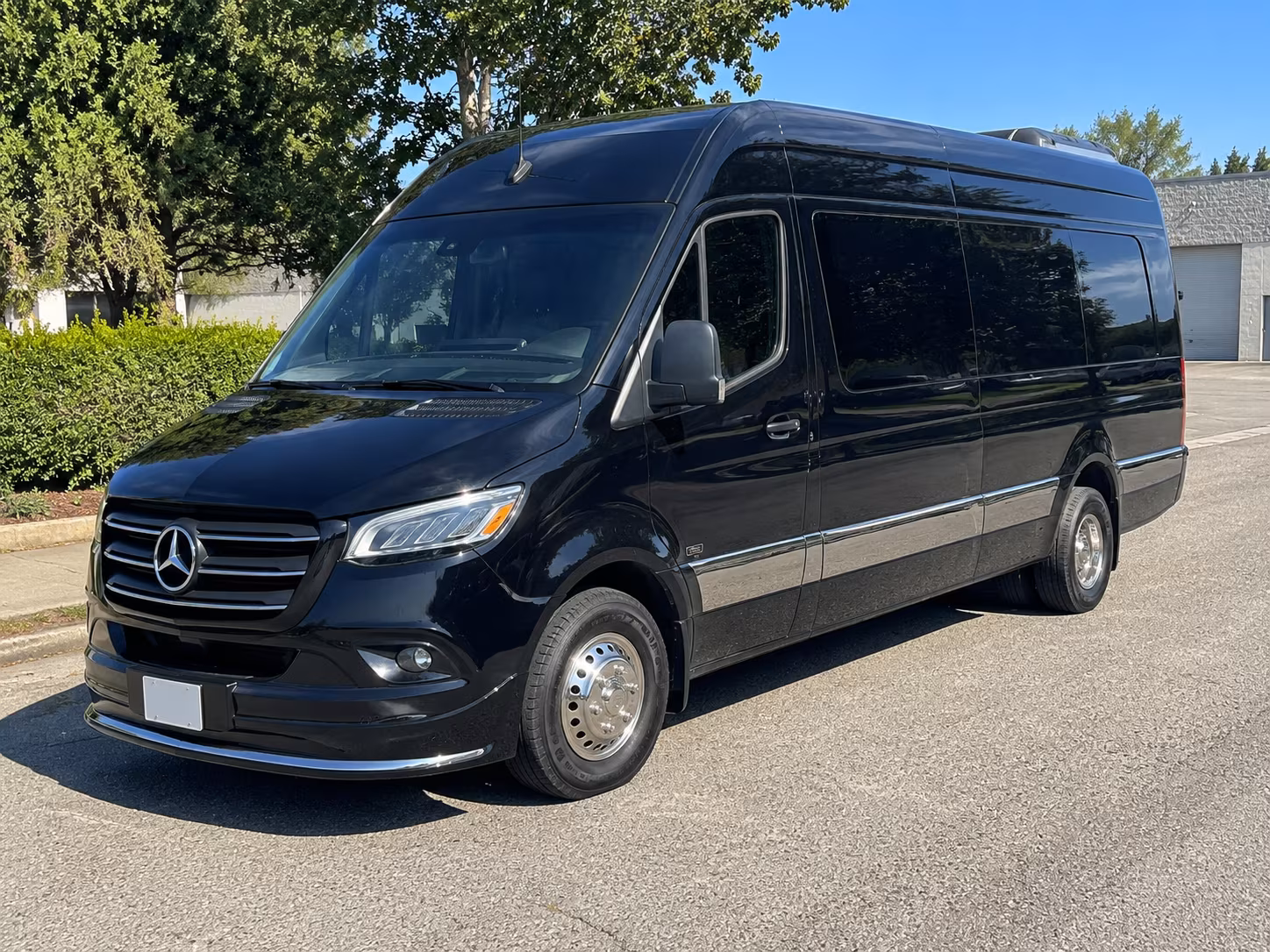 Orlando School Event Transportation party bus exterior